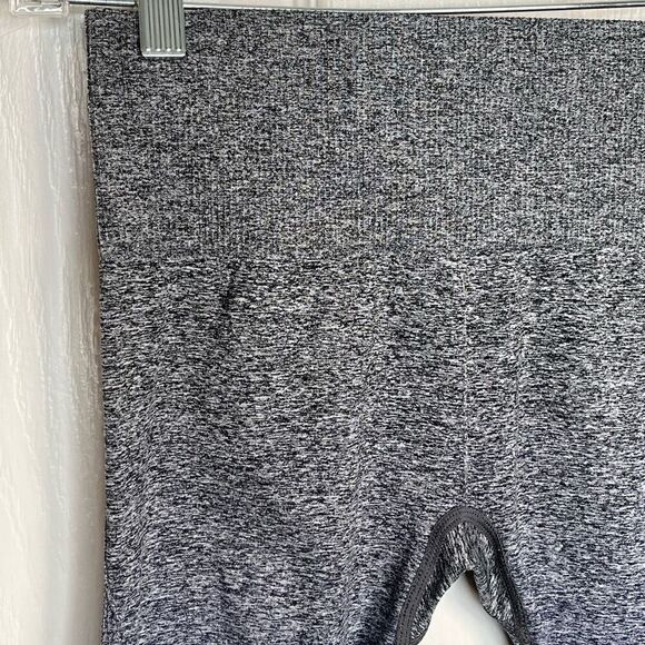 Gymshark Adapt Ombre Seamless Leggings Gray Purple Sz S or M - Picture 11 of 11